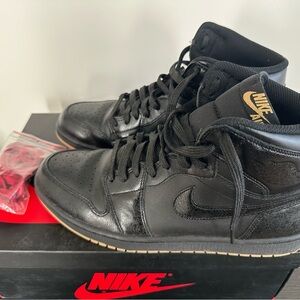 2014 Air Jordan 1 Retro High OG Black Gum
